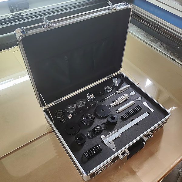 基礎零件測繪實訓臺(圖1) 基礎零件測繪實驗臺,醫療電子技能實驗裝置