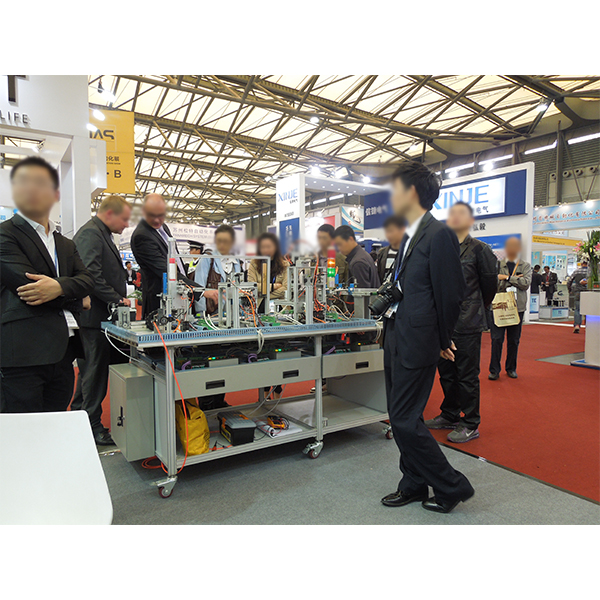 瞬間提升實驗效果,PLC實驗臺助你輕松掌握控制技術(圖1) 瞬間提升實驗效果,PLC實驗臺助你輕松掌握控制技術(圖1)