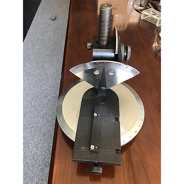 掌握核心技能，成為電工行業(yè)精英：電工實訓(xùn)臺的價值(圖1)