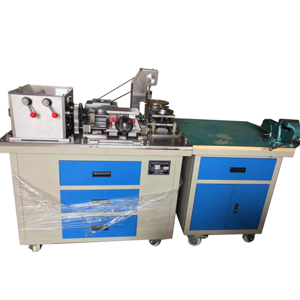 液壓實訓報告書500字,實驗室過道設計(圖4) 液壓實訓報告書500字,實驗室過道設計(圖4)